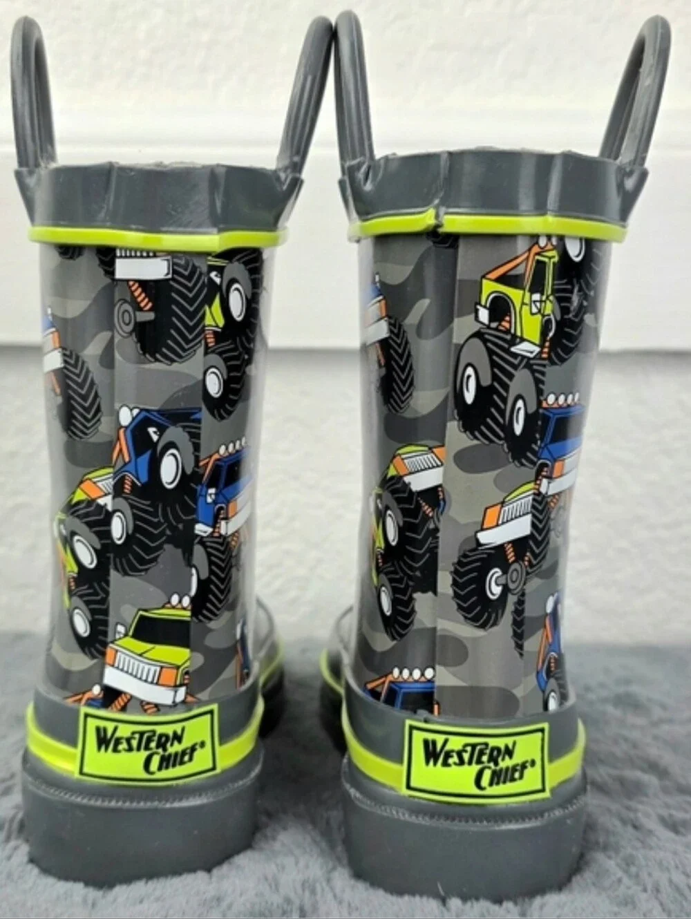 Western Chief super cute